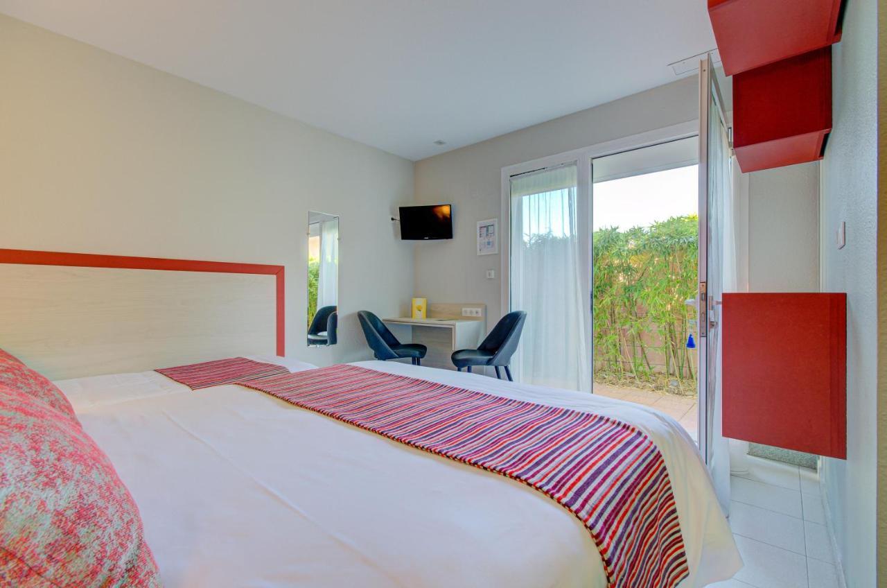 Hotel Saint Louis Le Thor Luaran gambar