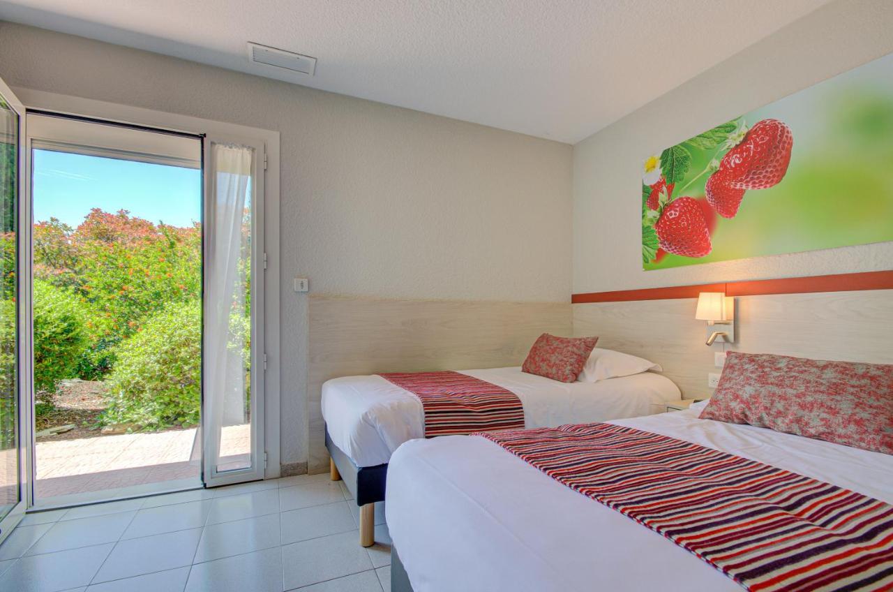 Hotel Saint Louis Le Thor Luaran gambar