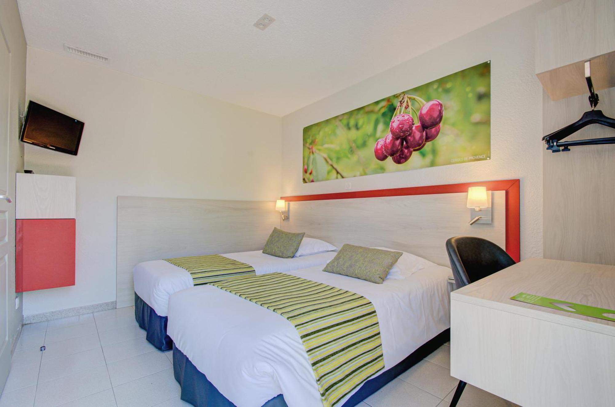 Hotel Saint Louis Le Thor Luaran gambar