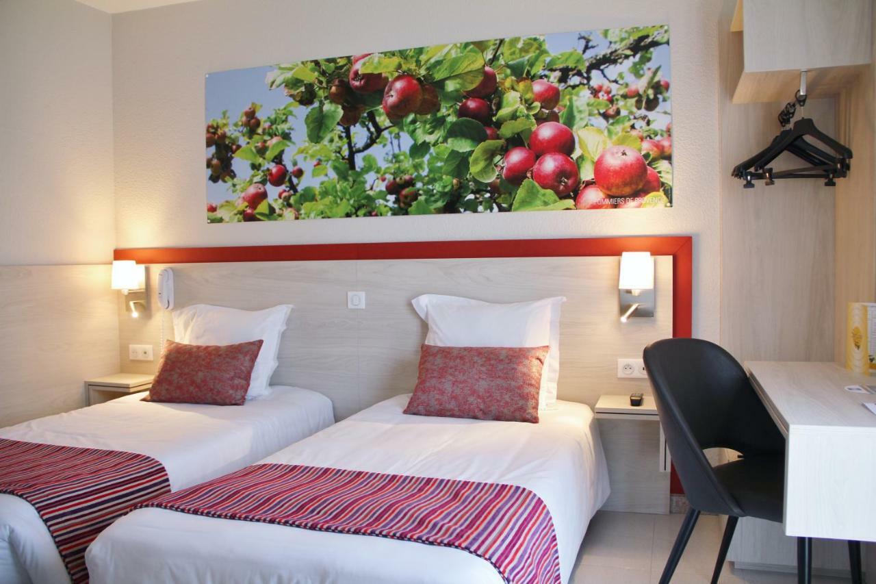 Hotel Saint Louis Le Thor Luaran gambar