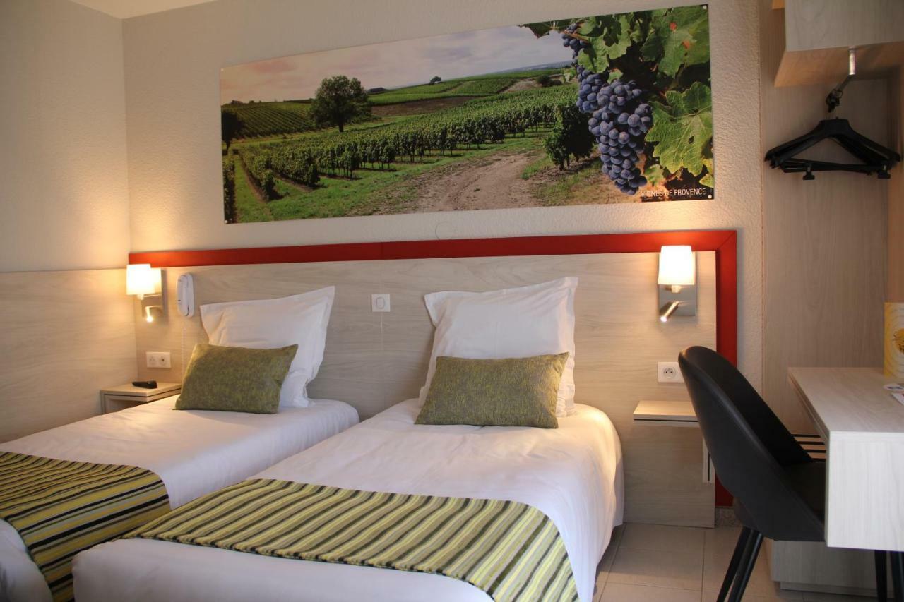 Hotel Saint Louis Le Thor Luaran gambar