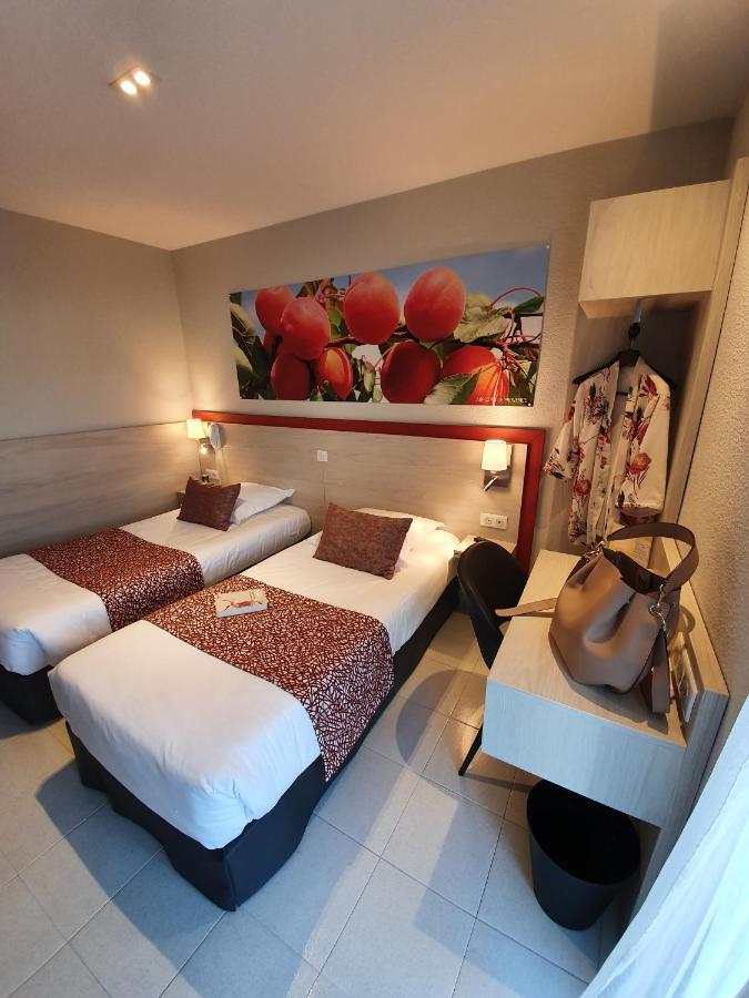 Hotel Saint Louis Le Thor Luaran gambar